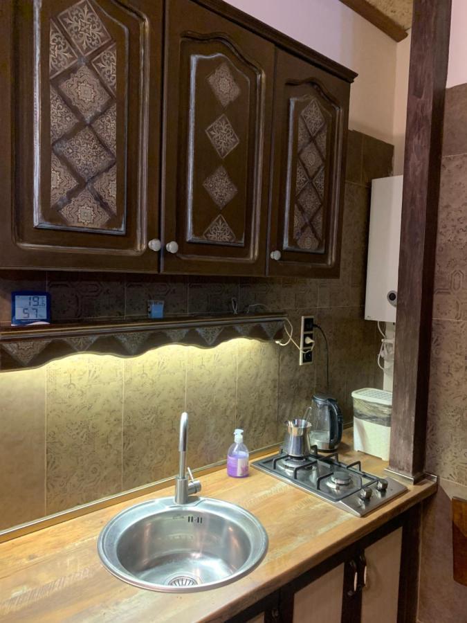 בית הארחה Karbi 	Guests House Qotukner מראה חיצוני תמונה