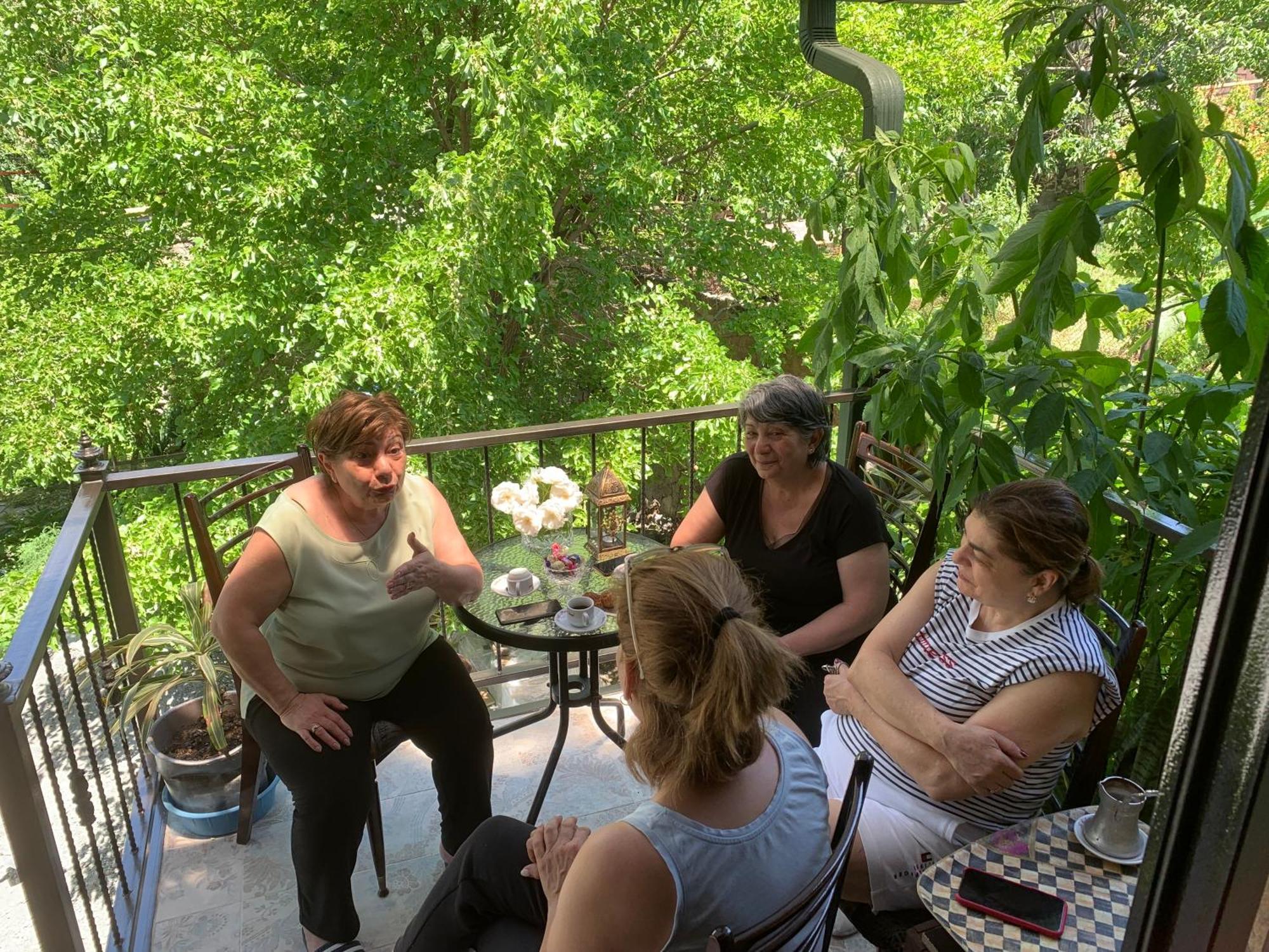 בית הארחה Karbi 	Guests House Qotukner מראה חיצוני תמונה